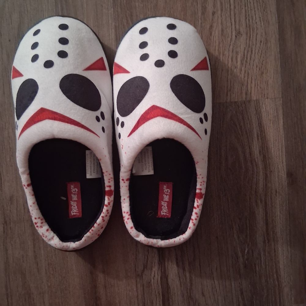 Horror-Themed White and Red Slippers